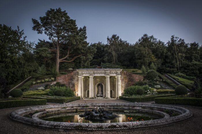 wotton house front view