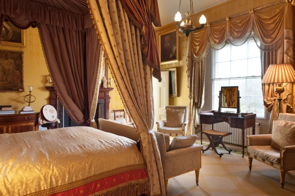 bedroom with make up desk