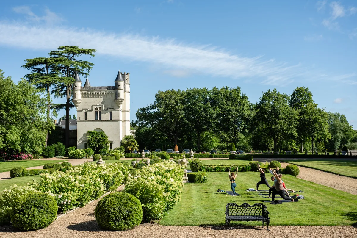 chateau challain garden yoga
