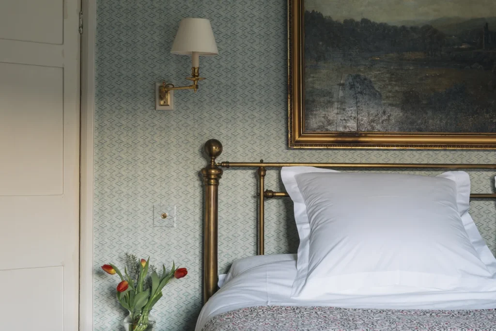 the hall at bolton abbey cavendish bedroom