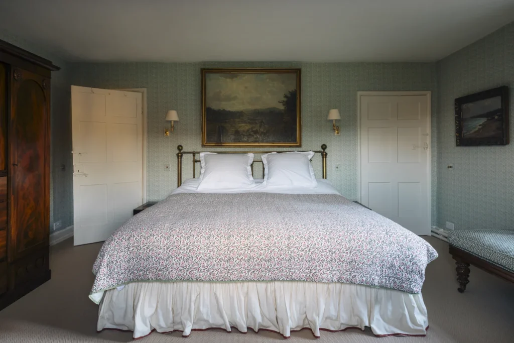 the hall at bolton abbey cavendish bedroom from front