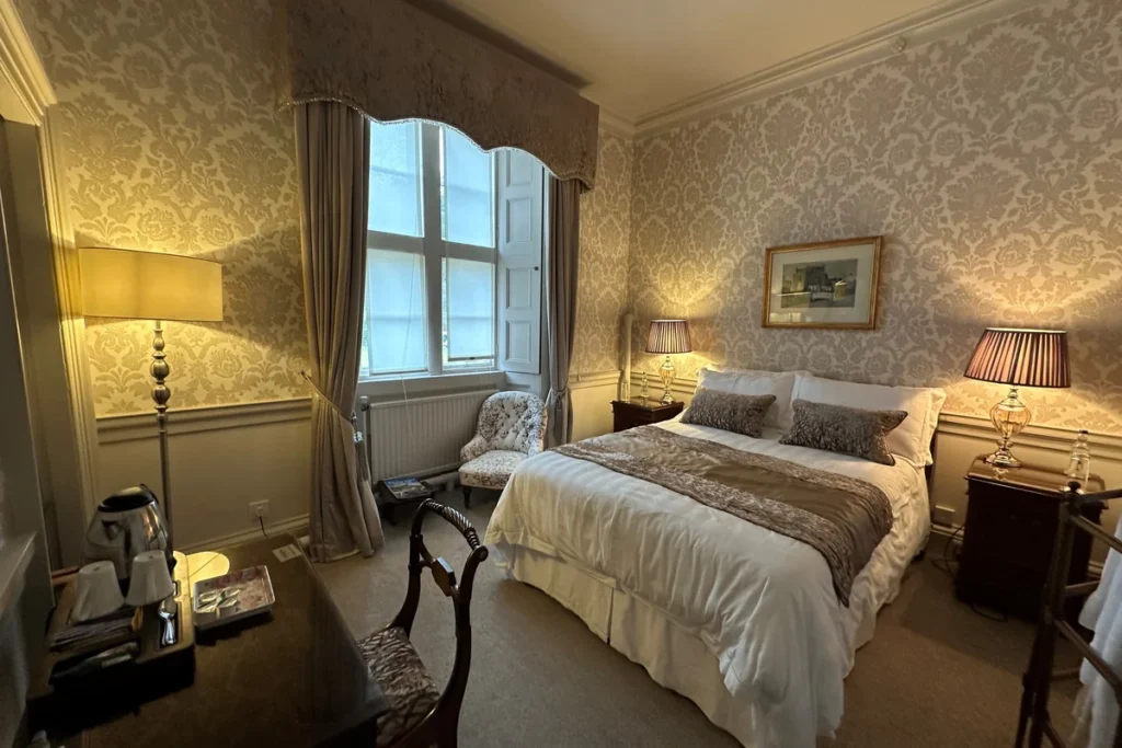 captains dressing room