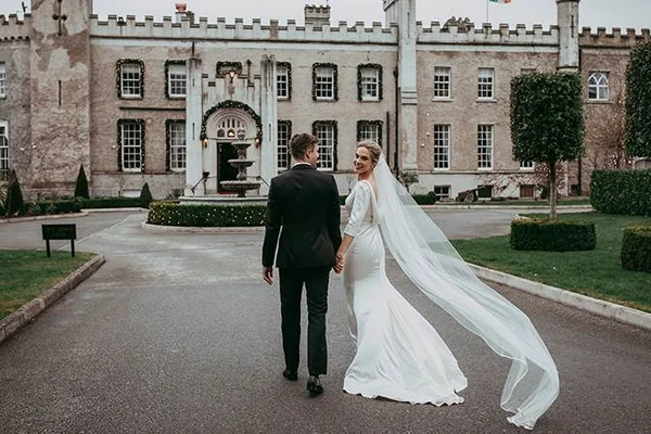 bellingham-castle-wedding couple