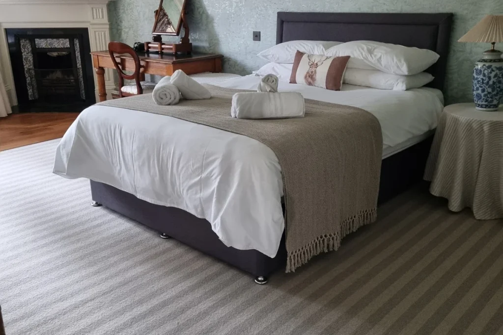 dungarthill house king room en suite