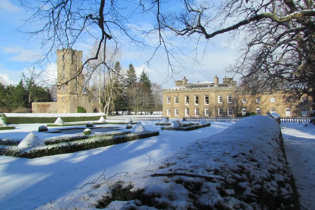 gordon castle snow