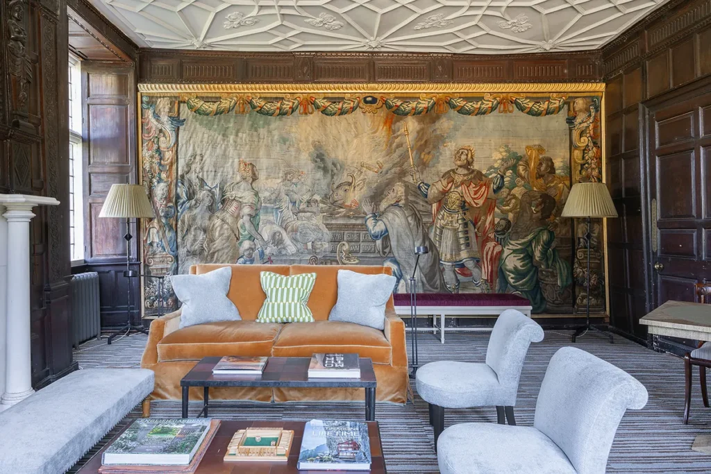 newton surmaville art work