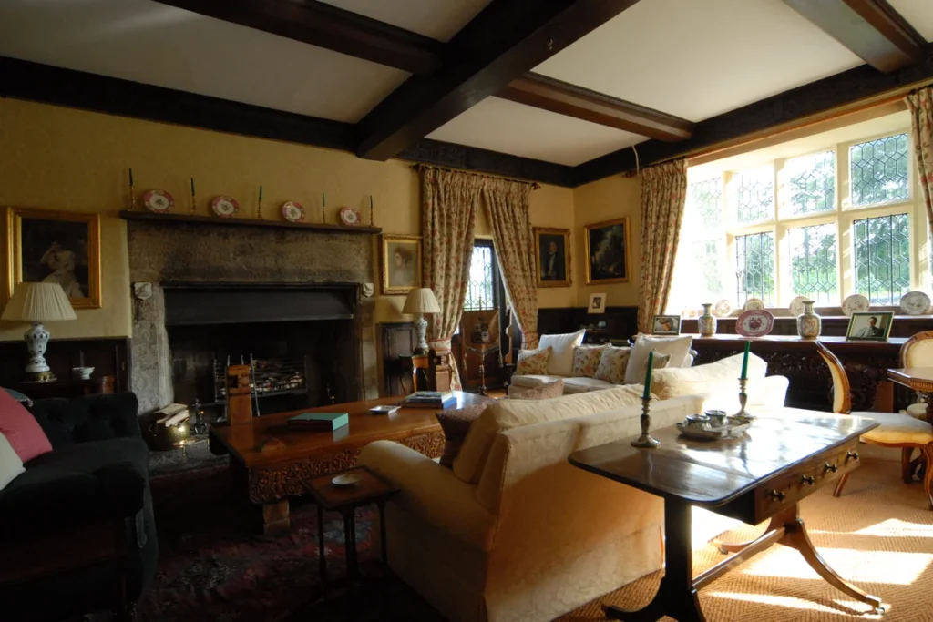 pentrehobyn hall lounge area with sofas