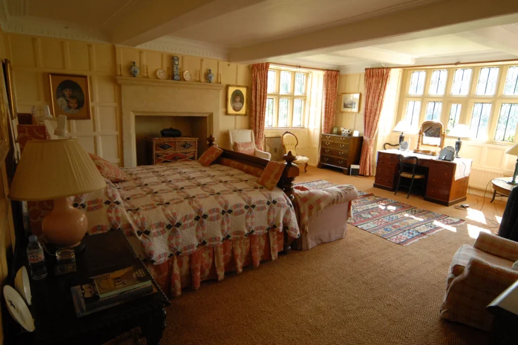 pentrehobyn hall with wide windows