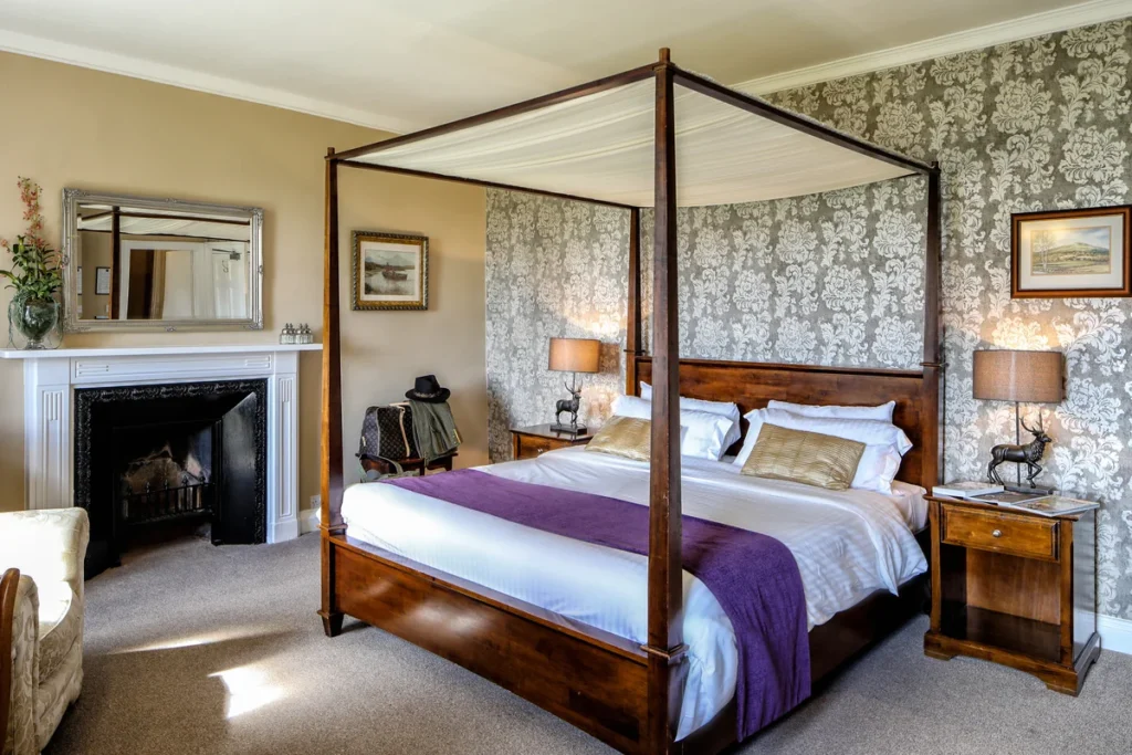 raemoir house bedroom with fireplace