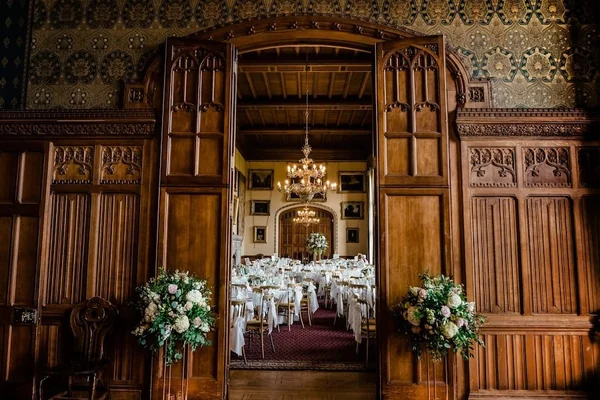 wedding carlton towers